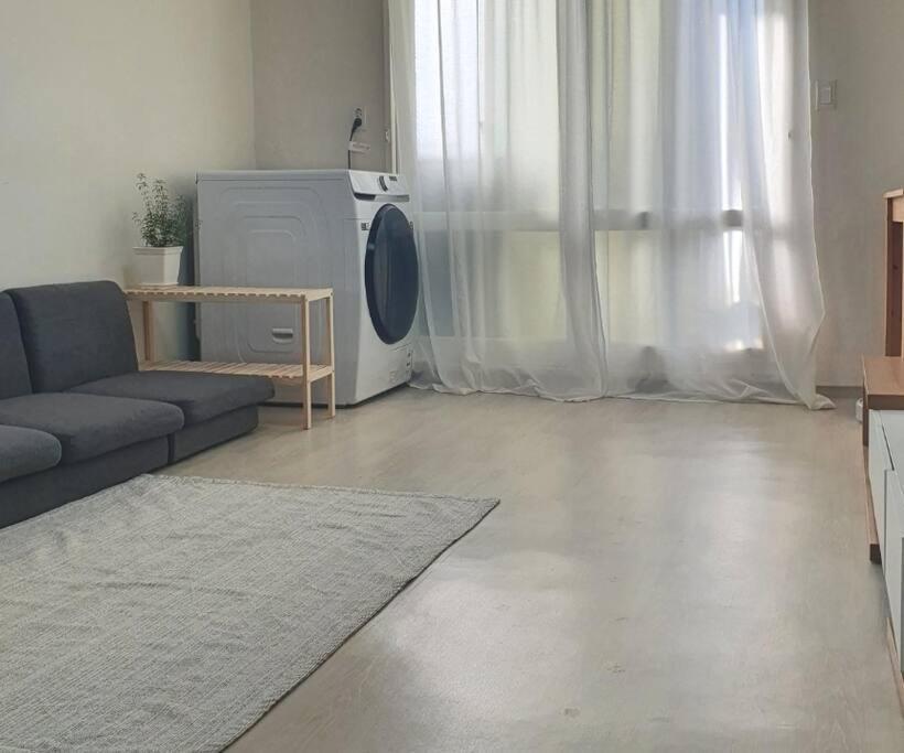 Apartment Nowon Spacious House